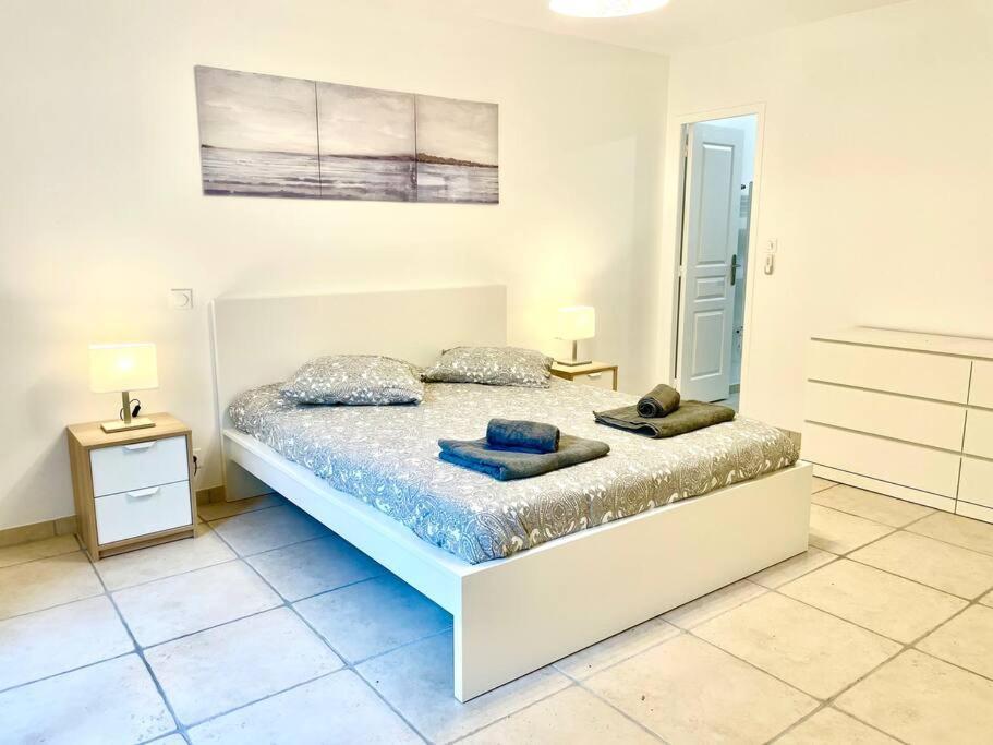 Charmante Villa Pour 10 Personnes Saint-Augustin  Экстерьер фото